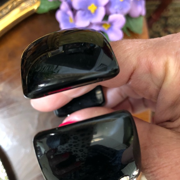 Black Acrylic and Crystal Bangle Bracelet - Picture 3 of 7